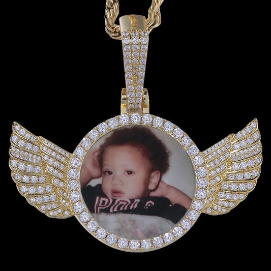 Custom Circle Photo With Wings