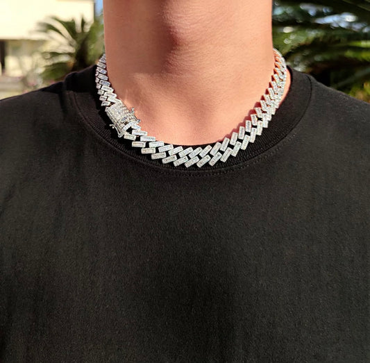 Baguette Prong Cuban Link